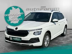 Weiß Gebraucht 2024 Skoda Kamiq Selection SUV | 22.981 € (Fairer Preis)