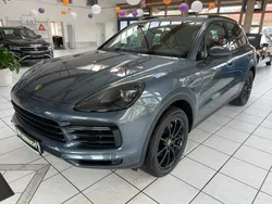 Blau Gebraucht 2018 Porsche Cayenne SUV | 49.900 € (Fairer Preis)