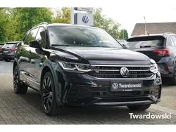 Deep black perleffekt Gebraucht 2024 VW Tiguan Allspace R-line SUV | 43.990 € (Fairer Preis)