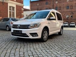 Weiß Gebraucht 2017 VW Caddy Highline Van / Kleinbus | 12.971 € (Guter Preis)