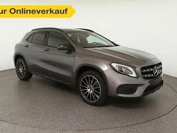 Grau Gebraucht 2017 Mercedes GLA250 AMG line SUV | 24.960 € (Fairer Preis)