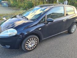 Blau Gebraucht 2009 Fiat Punto Kombi | 1.200 €