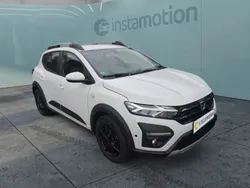 Weiß Gebraucht 2022 Dacia Sandero Comfort Kleinwagen | 15.100 € (Fairer Preis)