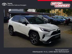 Weiß Gebraucht 2022 Toyota RAV4 SUV | 47.990 €