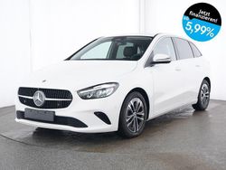 Weiß Gebraucht 2024 Mercedes B220 Progressive Van / Kleinbus | 34.890 € (Guter Preis)