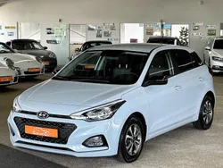 Blau Gebraucht 2020 Hyundai i20 Advantage Limousine | 15.490 € (Fairer Preis)