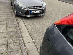 Gebraucht 2011 Ford Focus Titanium Limousine | 4.750 € (Etwas zu teuer)