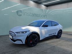 Weiß Gebraucht 2023 Ford Mustang Mach-E Premium SUV | 45.375 €