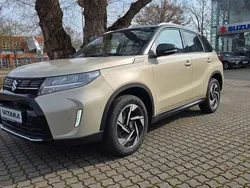 Savannah/cosmic black Neu 2025 Suzuki Vitara Comfort+ SUV | 24.950 € (Fairer Preis)