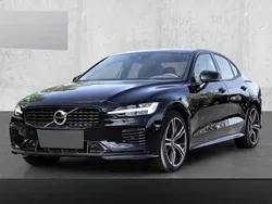 Schwarz Gebraucht 2022 Volvo S60 R-Design Limousine | 38.939 € (Etwas zu teuer)