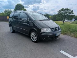 VW Sharan