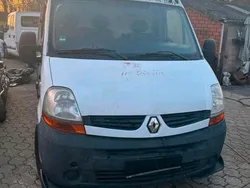 Weiß Gebraucht 2010 Renault Master Van | 2.800 €