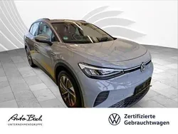 Grau (mondsteingrau) Gebraucht 2023 VW ID.4 Pure SUV | 27.440 € (Fairer Preis)