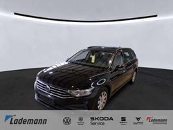 Deep black perleffekt Gebraucht 2022 VW Passat Kombi | 21.729 € (Guter Preis)