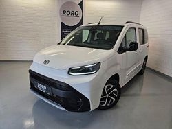 Weiß Gebraucht 2024 Toyota Proace Verso City Kombi | 24.950 € (Superpreis)