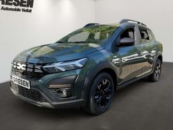 Grün Gebraucht 2025 Dacia Sandero Extreme Kleinwagen | 20.290 € (Fairer Preis)
