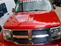 Andere außenfarben Gebraucht 2009 Dodge Nitro SXT SUV | 9.500 € (Etwas zu teuer)