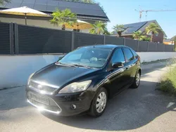Schwarz Gebraucht 2008 Ford Focus Titanium Limousine | 1.590 € (Fairer Preis)