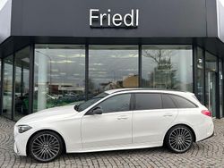 Weiß Gebraucht 2023 Mercedes C200 AMG Limousine | 41.500 € (Teuer)