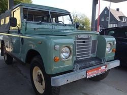 Grün Gebraucht 1982 Land Rover Defender SUV | 13.990 €