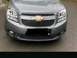 Grau Gebraucht 2011 Chevrolet Orlando Kombi | 6.450 € (Fairer Preis)