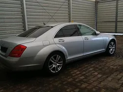 Silber Gebraucht 2006 Mercedes 320 Limousine | 6.500 €