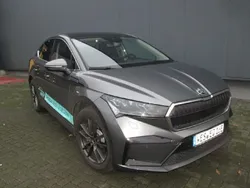 Graphitegrau metallic Gebraucht 2024 Skoda Enyaq iV Suite SUV | 45.990 € (Superpreis)