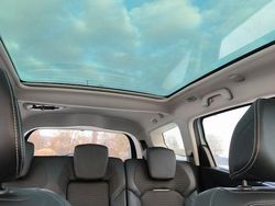 Weiß Gebraucht 2017 Renault Grand Scénic IV Intens Van / Kleinbus | 12.400 €