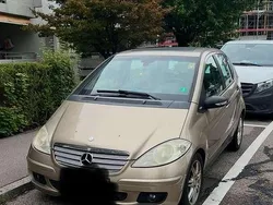 Gold Gebraucht 2008 Mercedes A180 Edition 1 Kombi | 1.000 € (Teuer)