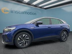 Blau Gebraucht 2021 VW ID.4 SUV | 22.149 € (Teuer)