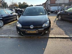 Schwarz Gebraucht 2011 VW Golf VI Highline Limousine | 8.600 € (Etwas zu teuer)