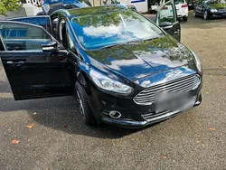 Schwarz Gebraucht 2016 Ford S-MAX S Van / Kleinbus | 16.000 € (Fairer Preis)