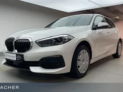 Alpinweiss Gebraucht 2022 BMW 118 Advantage Kleinwagen | 19.899 € (Guter Preis)