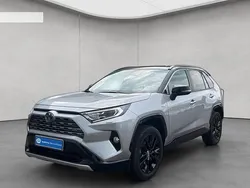 Schwarz Gebraucht 2020 Toyota RAV4 Hybrid Style SUV | 35.990 € (Etwas zu teuer)