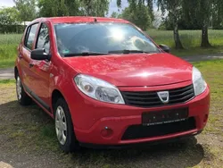Rot Gebraucht 2008 Dacia Sandero Ambiance Kleinwagen | 1.700 € (Etwas zu teuer)