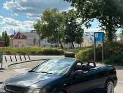 Schwarz Gebraucht 2003 Opel Astra Cabriolet Cabrio | 3.150 € (Teuer)