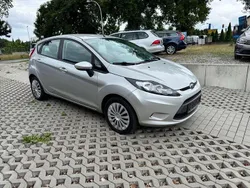 Silber Gebraucht 2009 Ford Fiesta Trend Kleinwagen | 3.600 € (Guter Preis)