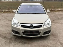 Grau Gebraucht 2008 Opel Signum Edition+ Kombi | 1.450 € (Fairer Preis)