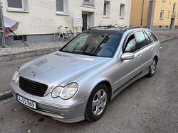 Gebraucht 2003 Mercedes C220 Avantgarde Kombi | 2.000 € (Fairer Preis)