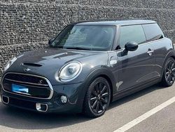 Grau Gebraucht 2016 Mini Cooper SD Kleinwagen | 13.400 € (Fairer Preis)