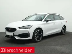 Weiss Gebraucht 2024 Cupra Leon Kombi | 28.450 € (Guter Preis)