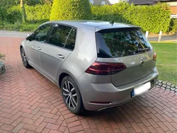 Silber Gebraucht 2018 VW Golf VII Sound Limousine | 14.990 € (Fairer Preis)