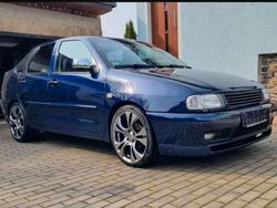 Blau Gebraucht 1999 VW Polo Classicline Limousine | 1.250 € (Fairer Preis)