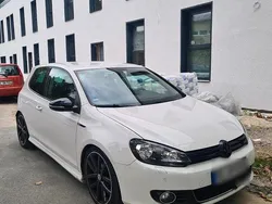 Weiß Gebraucht 2009 VW Golf VI Highline Limousine | 6.300 €