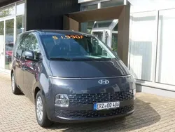Grau Neu 2024 Hyundai Staria Trend Van | 44.990 €
