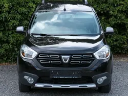 Schwarz Gebraucht 2021 Dacia Dokker Stepway Van | 13.950 € (Superpreis)