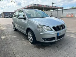 Silber Gebraucht 2006 VW Polo Kleinwagen | 2.200 € (Fairer Preis)