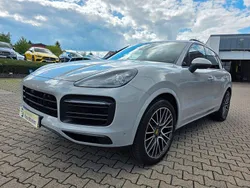 Weiß Gebraucht 2022 Porsche Cayenne SUV | 79.990 € (Fairer Preis)
