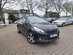 Schwarz Gebraucht 2015 Peugeot 2008 Active SUV | 6.999 € (Fairer Preis)