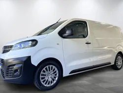 Weiß Gebraucht 2022 Opel Vivaro Edition Van | 24.790 € (Guter Preis)
